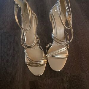 Brand new size 9 Marc Fisher